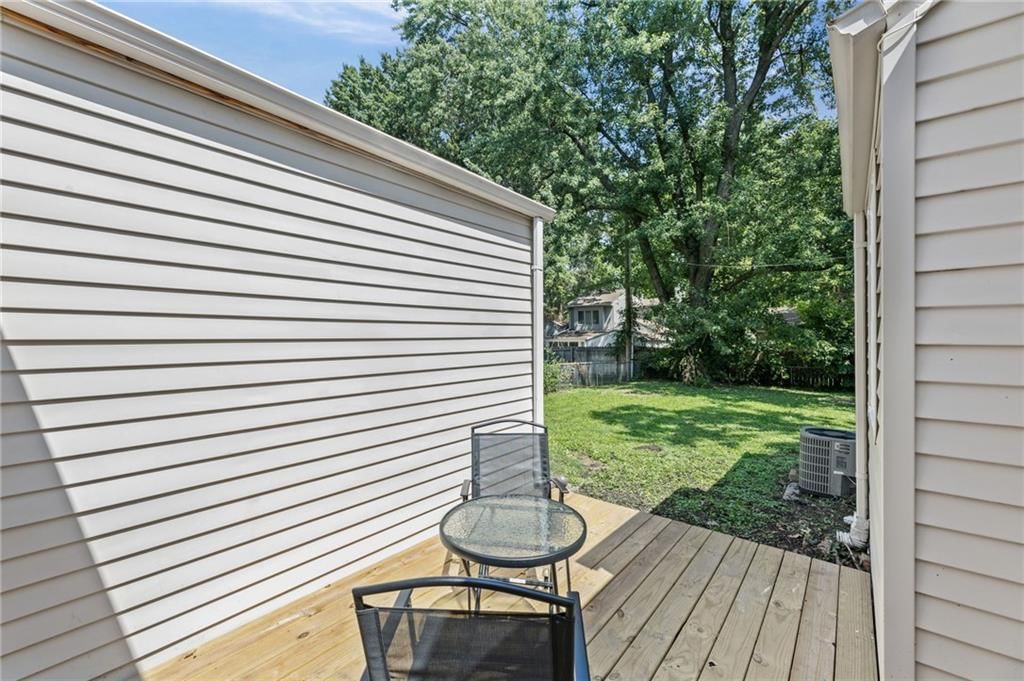 Photo 28 of 46 - 5441 Cedar Street, Roeland Park, KS 66205