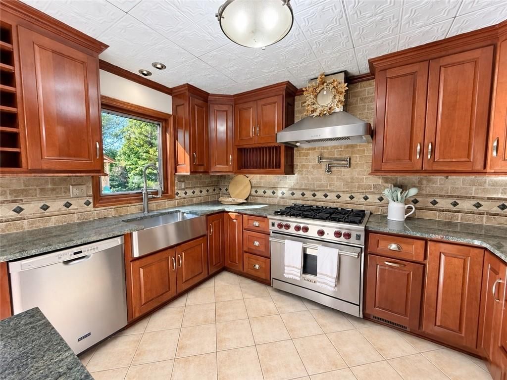 Photo 16 of 63 - 6112 N Strathbury Avenue, Kansas City, MO 64151