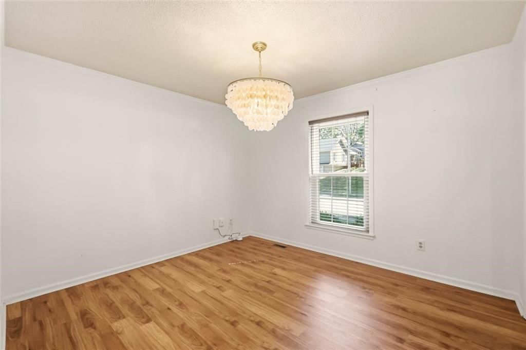 Photo 23 of 63 - 6112 N Strathbury Avenue, Kansas City, MO 64151