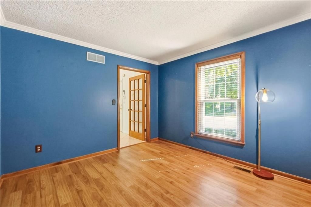 Photo 29 of 63 - 6112 N Strathbury Avenue, Kansas City, MO 64151