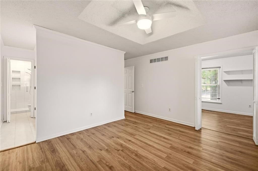 Photo 35 of 63 - 6112 N Strathbury Avenue, Kansas City, MO 64151