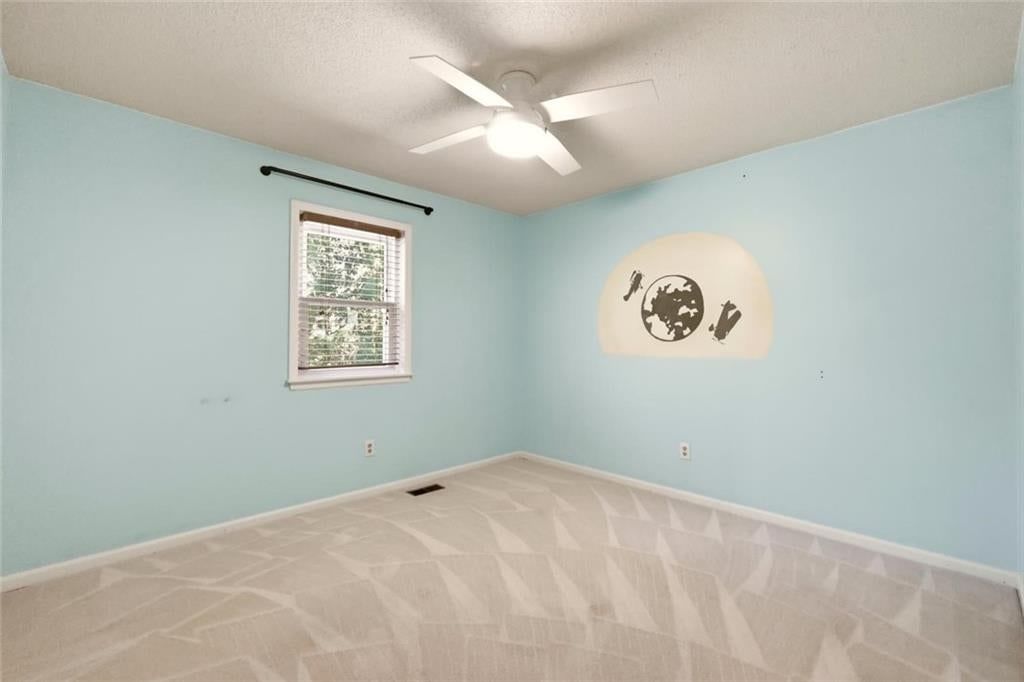 Photo 45 of 63 - 6112 N Strathbury Avenue, Kansas City, MO 64151