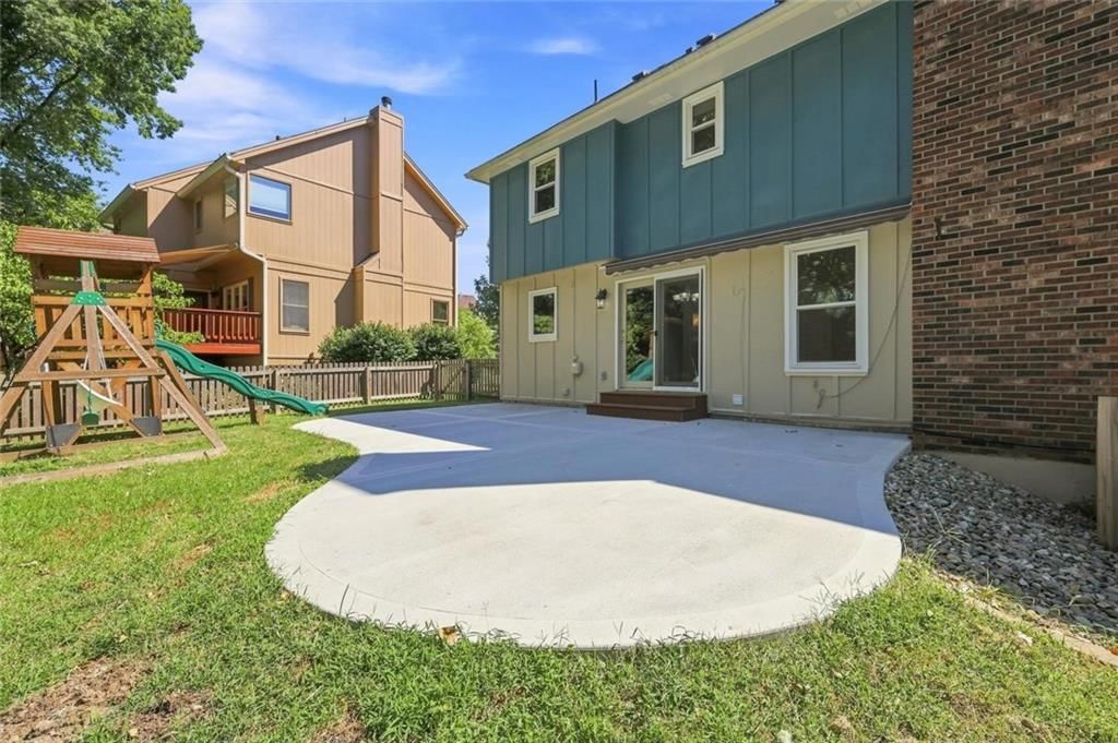 Photo 54 of 63 - 6112 N Strathbury Avenue, Kansas City, MO 64151