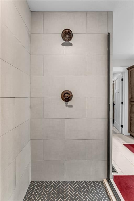 4814 Nature Avenue — photo 45