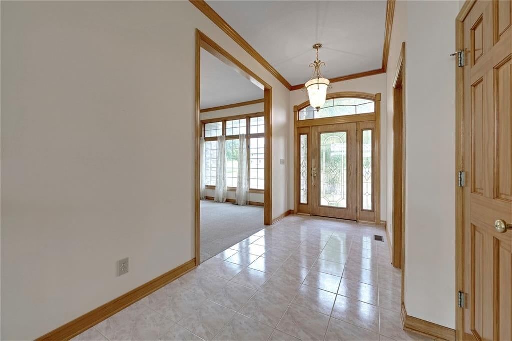 15613 Cedar Lane, Basehor, KS: listing photo 2
