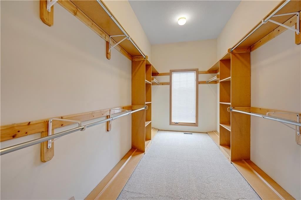 Photo 13 of 39 - 15613 Cedar Lane, Basehor, KS 66007