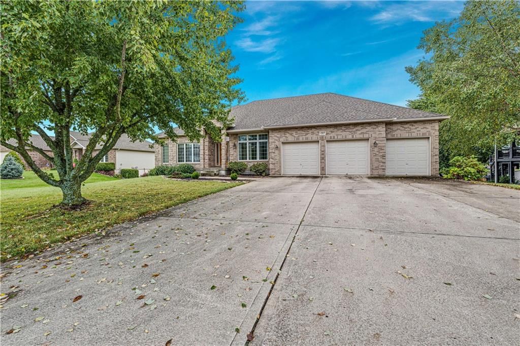 Photo 16 of 39, 15613 Cedar Lane, Basehor, KS 66007