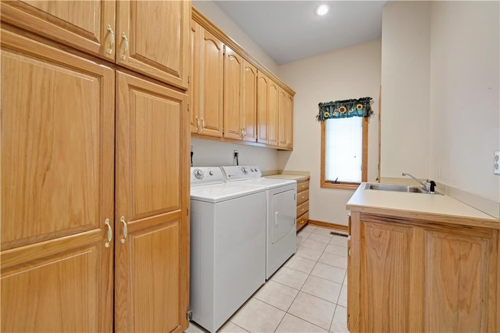Photo 25 of 39, 15613 Cedar Lane, Basehor, KS 66007