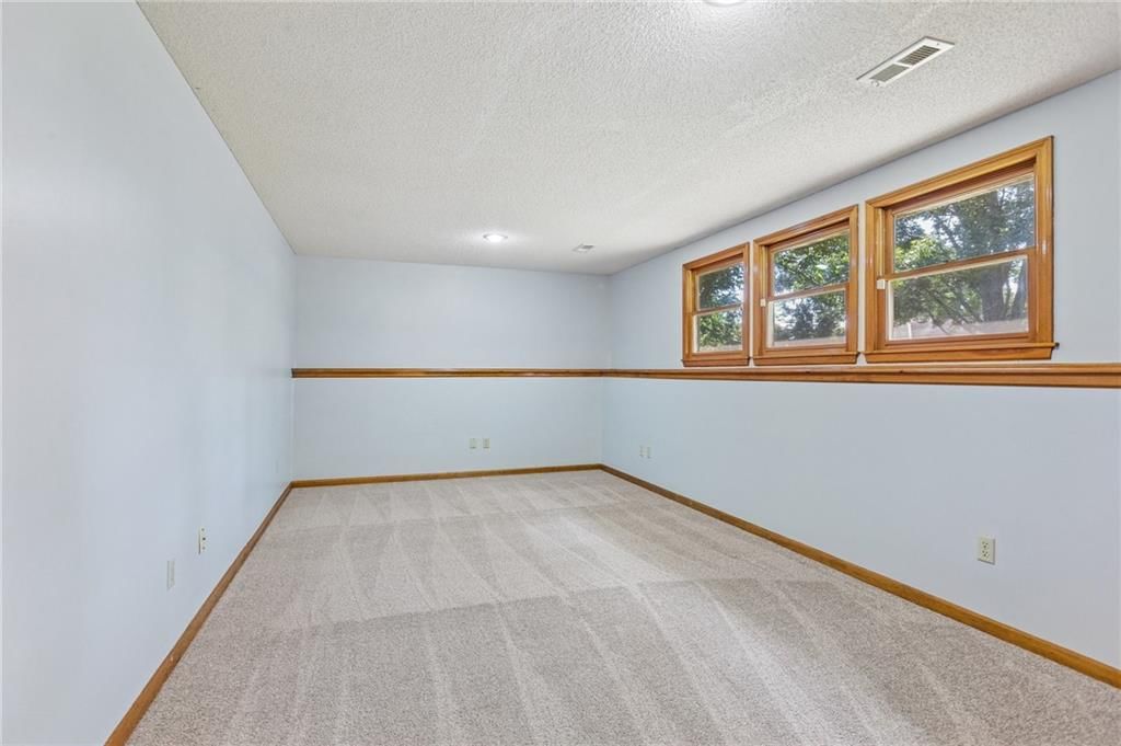 412 SE HAMILTON Court — photo 23
