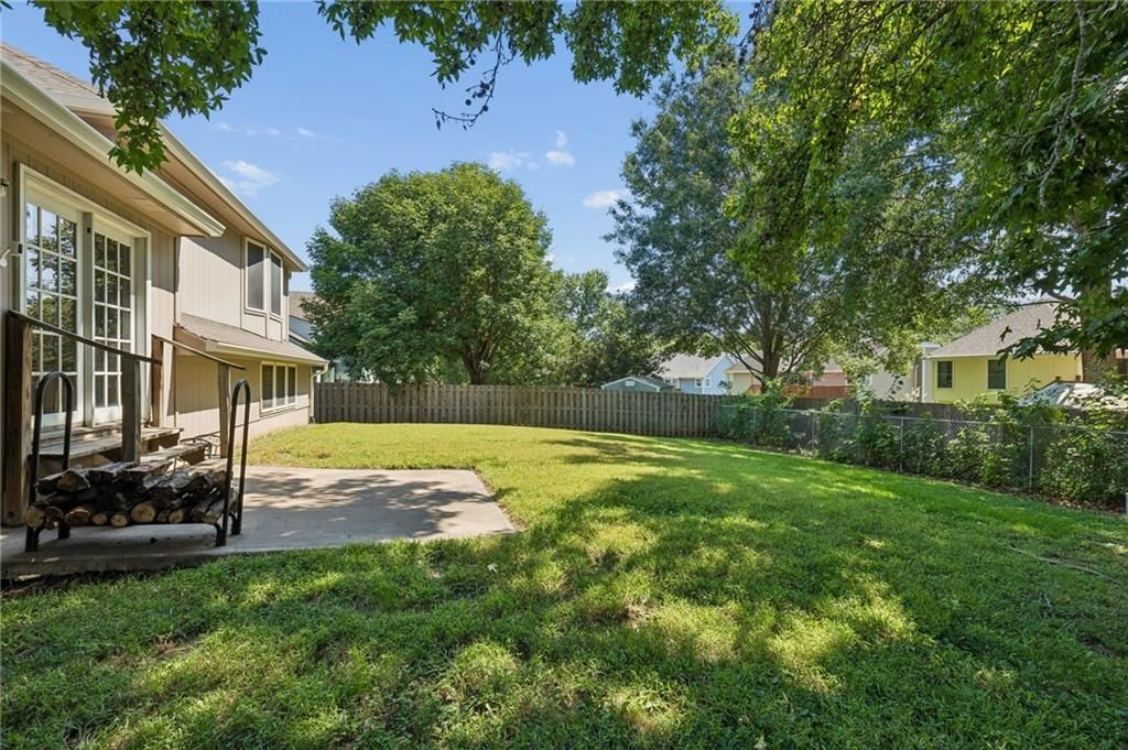 412 SE HAMILTON Court — photo 29