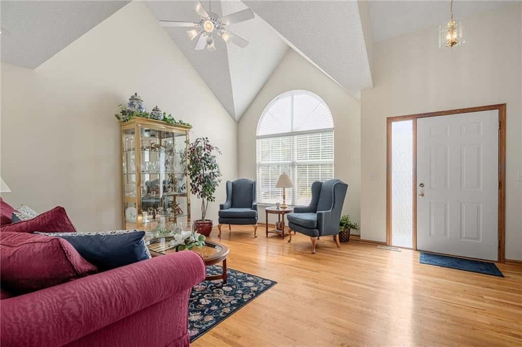 4512 NE Webster Drive — photo 15