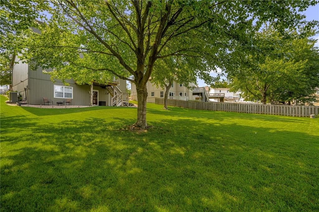 4512 NE Webster Drive — photo 33