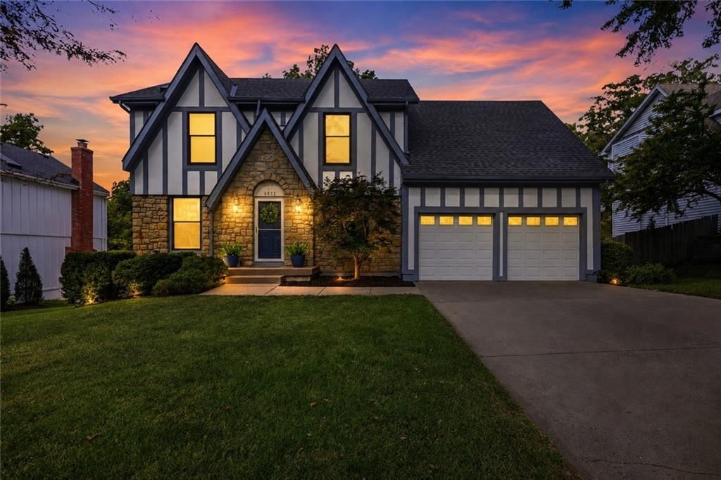 6832 Alden Street, Shawnee, KS