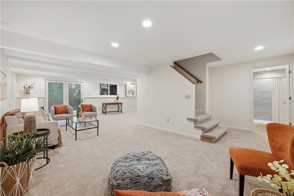 6832 Alden Street — photo 29
