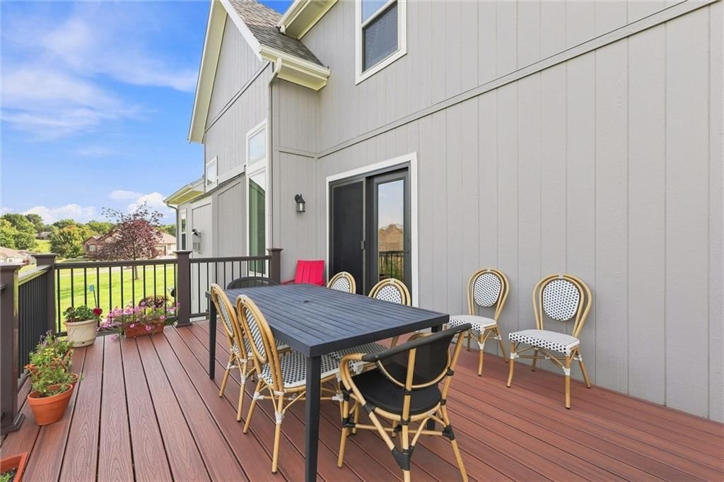 20207 NE 102nd Street — photo 57