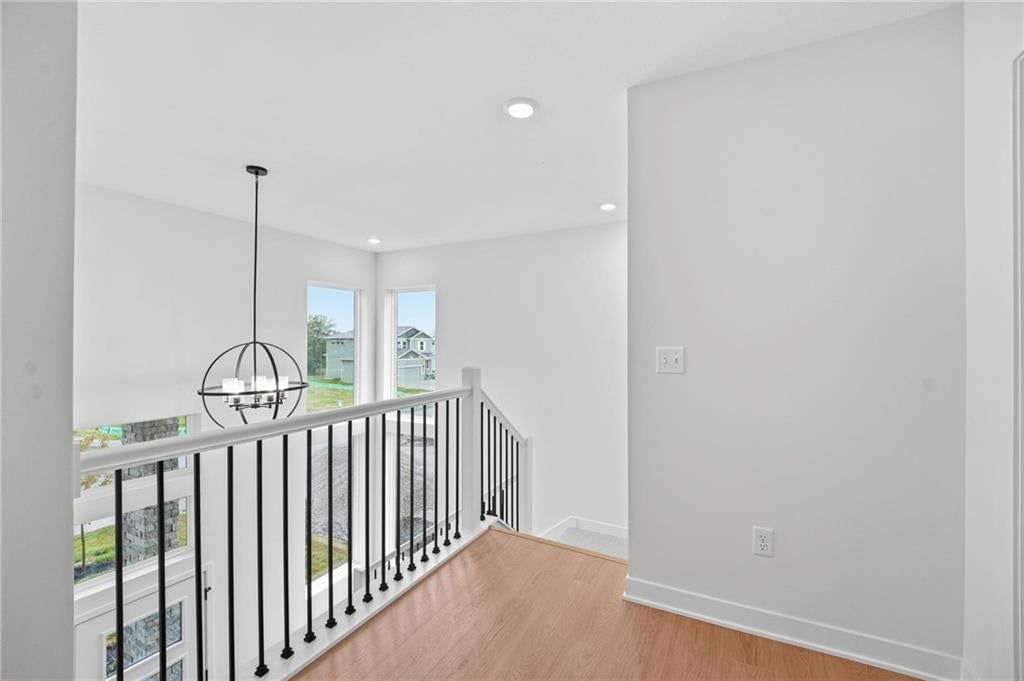 Photo 15 of 22 - 1521 Portsmouth Lane, Raymore, MO 64083