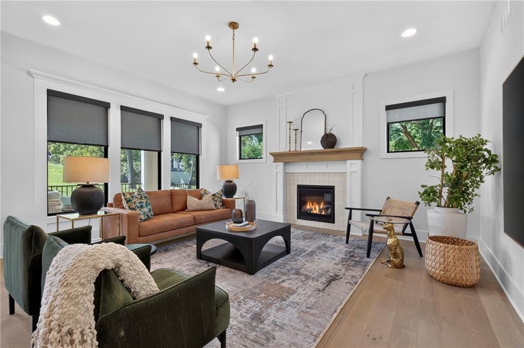 2905 W 72nd Street — photo 11