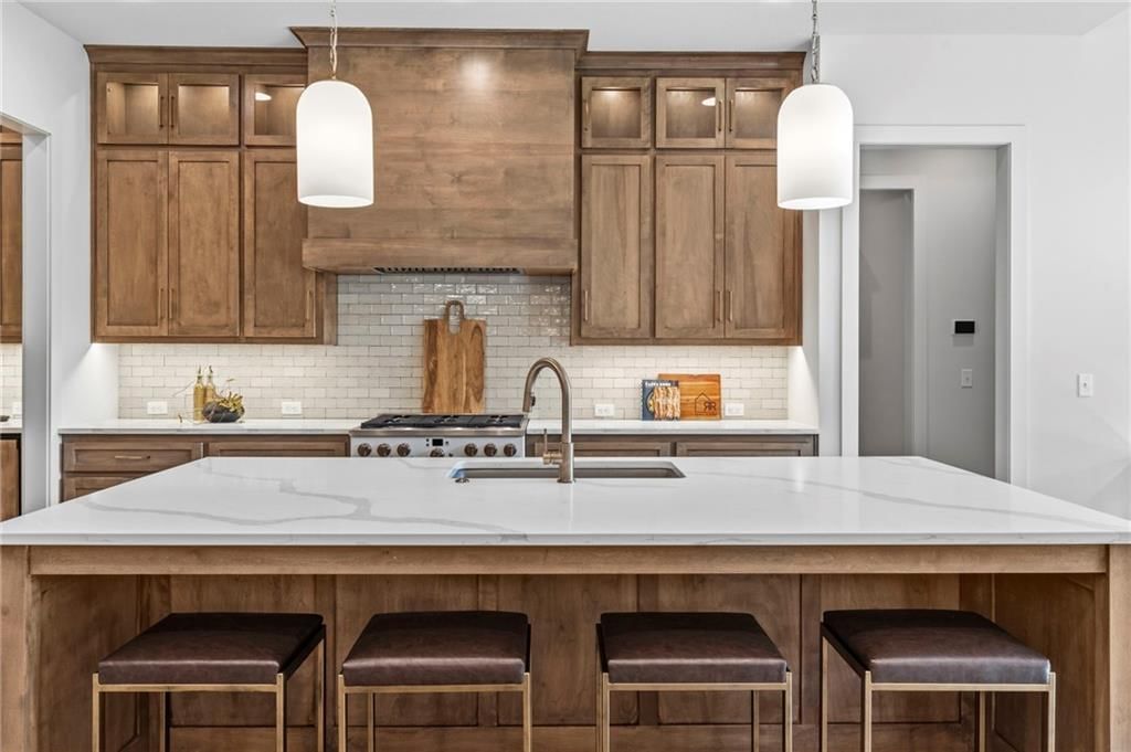 2905 W 72nd Street — photo 17