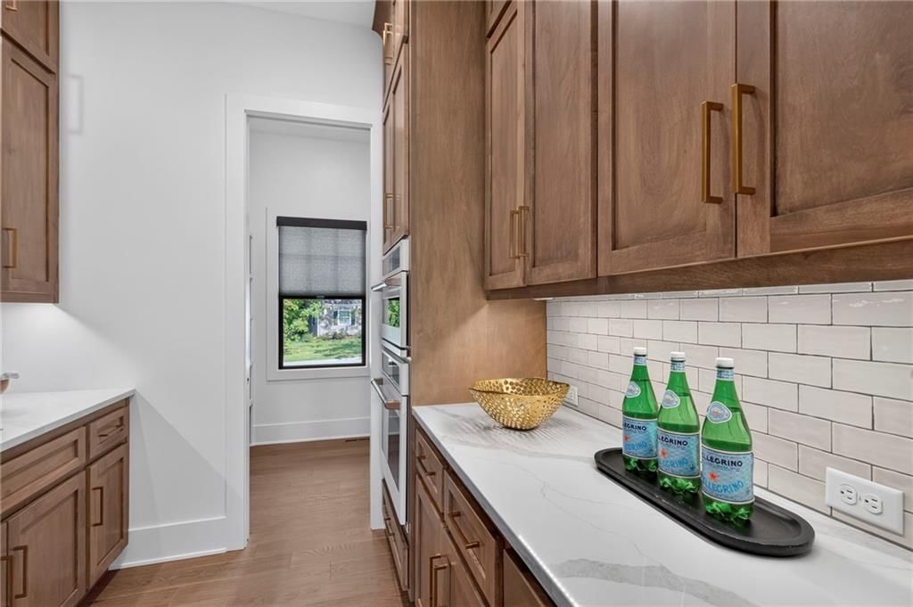 2905 W 72nd Street — photo 20