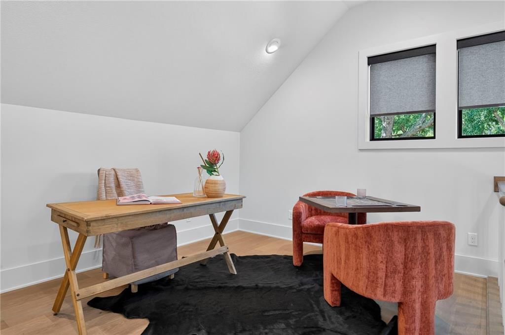 2905 W 72nd Street — photo 35