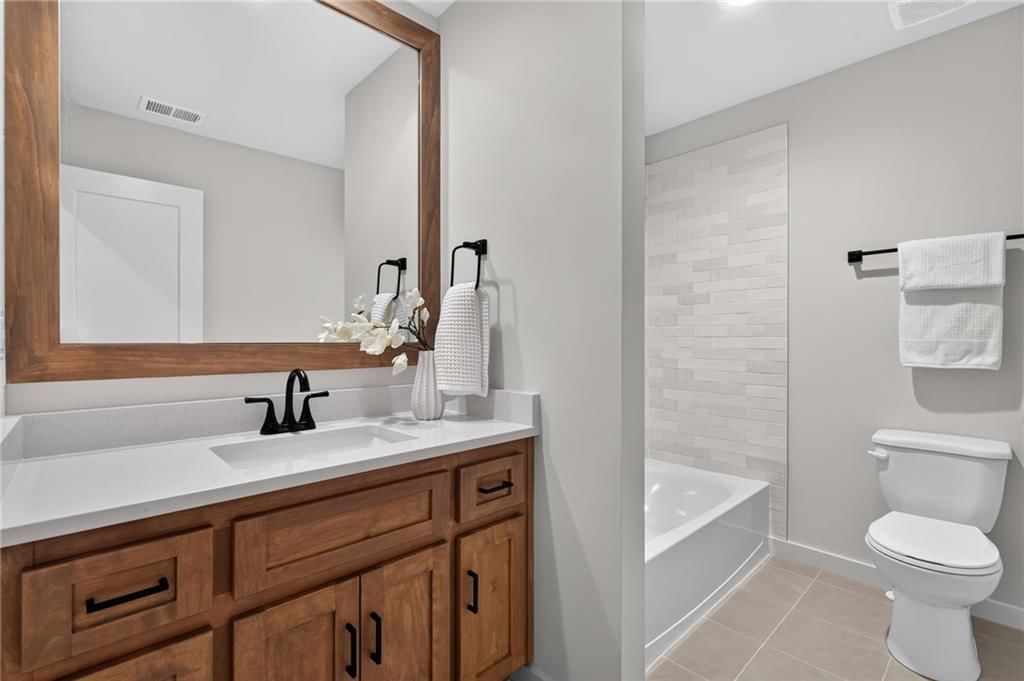 2905 W 72nd Street — photo 42