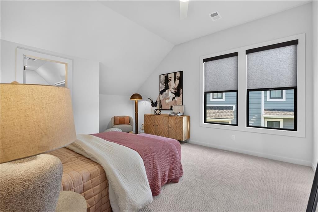 2905 W 72nd Street — photo 43