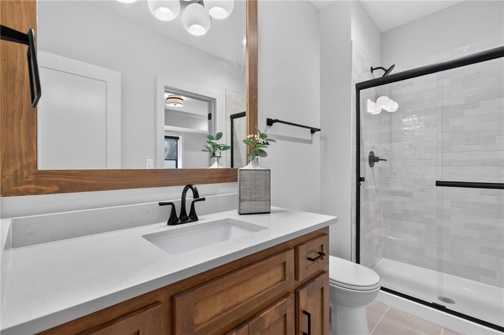 2905 W 72nd Street — photo 51