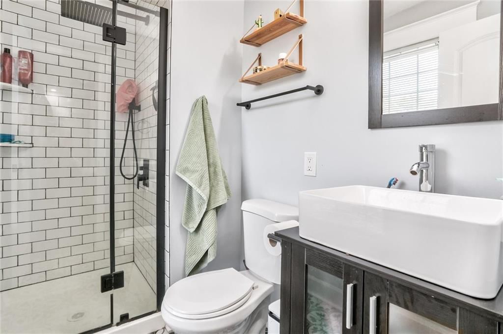 3427 S Benton Avenue — photo 17