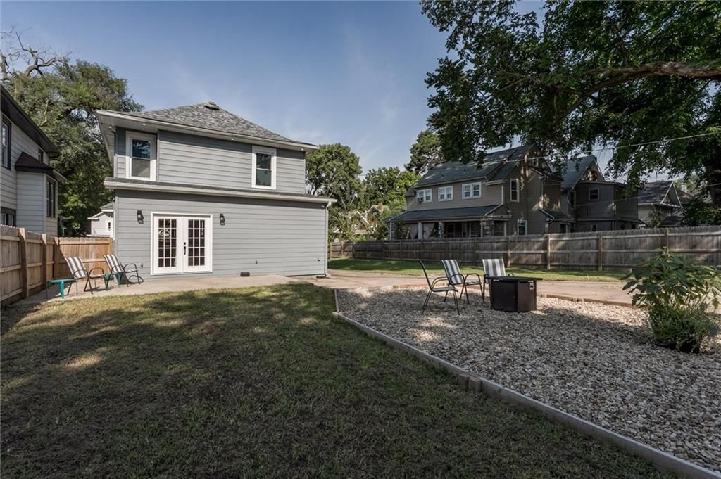 3427 S Benton Avenue — photo 30