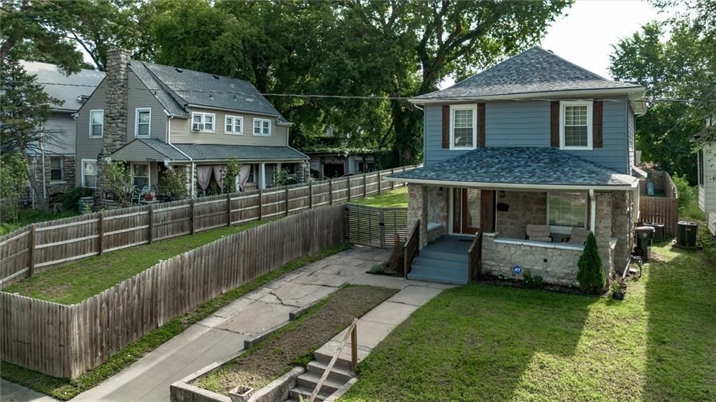 3427 S Benton Avenue — photo 31