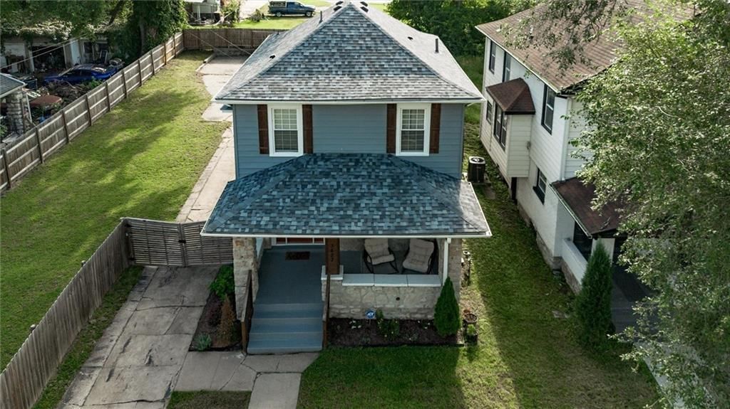 3427 S Benton Avenue — photo 32