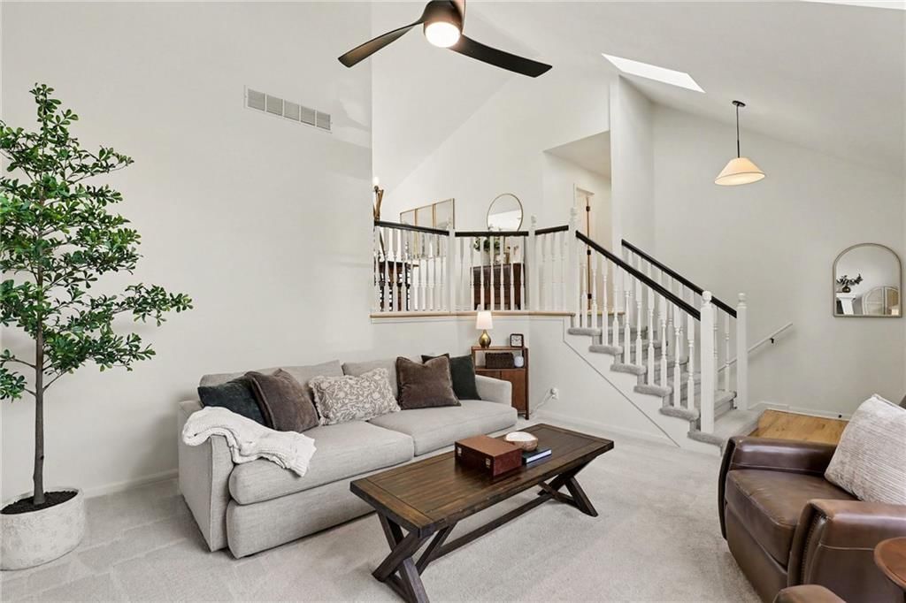 2529 SW 10th Street — photo 7