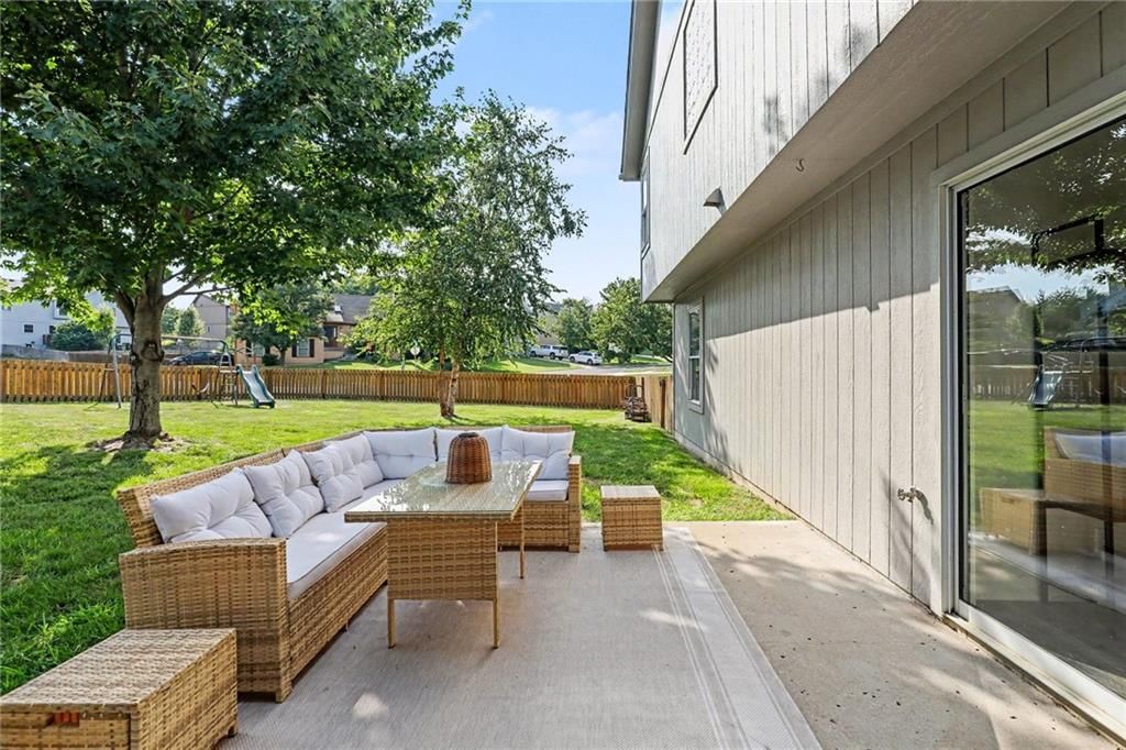 2529 SW 10th Street — photo 27