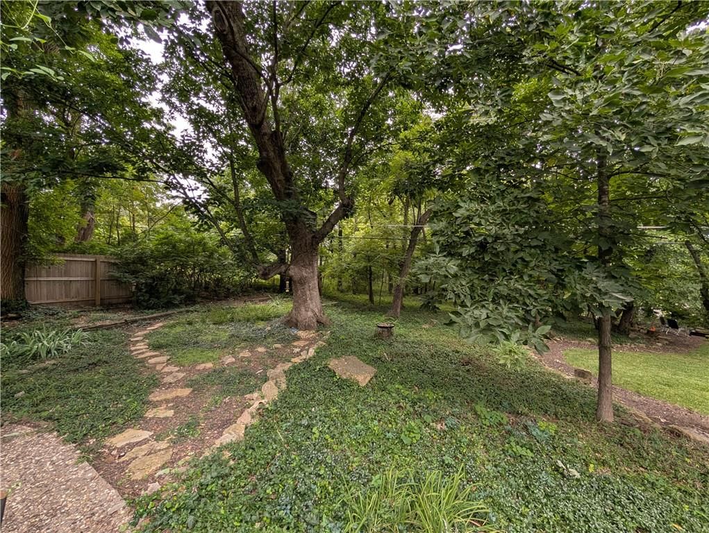 10050 Roe Avenue — photo 46