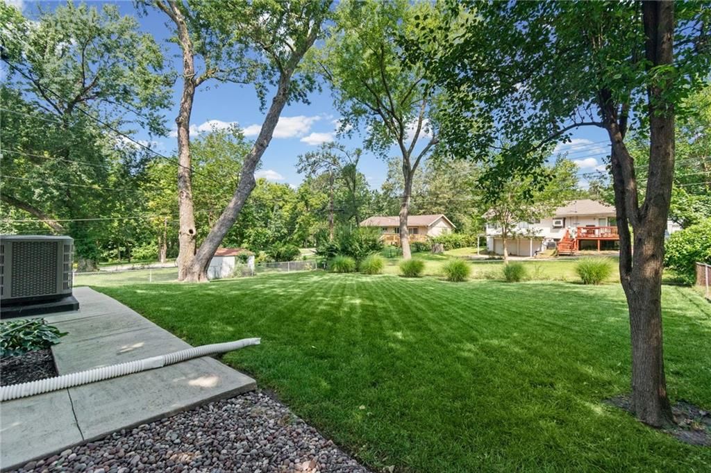 1108 NE 52nd Terrace — photo 4