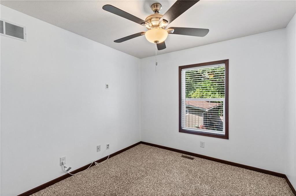 1108 NE 52nd Terrace — photo 23