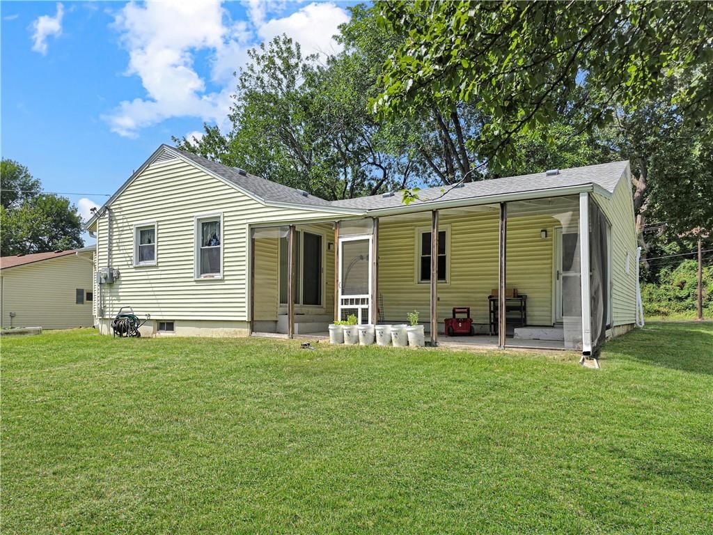 Photo 43 of 44 - 2623 Vernon Street, North Kansas City, MO 64116