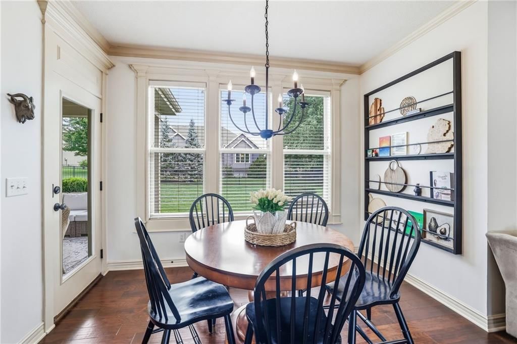 10030 Warwick Street — photo 15
