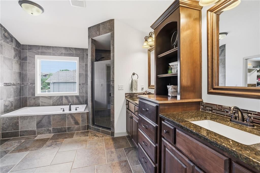 10030 Warwick Street — photo 29