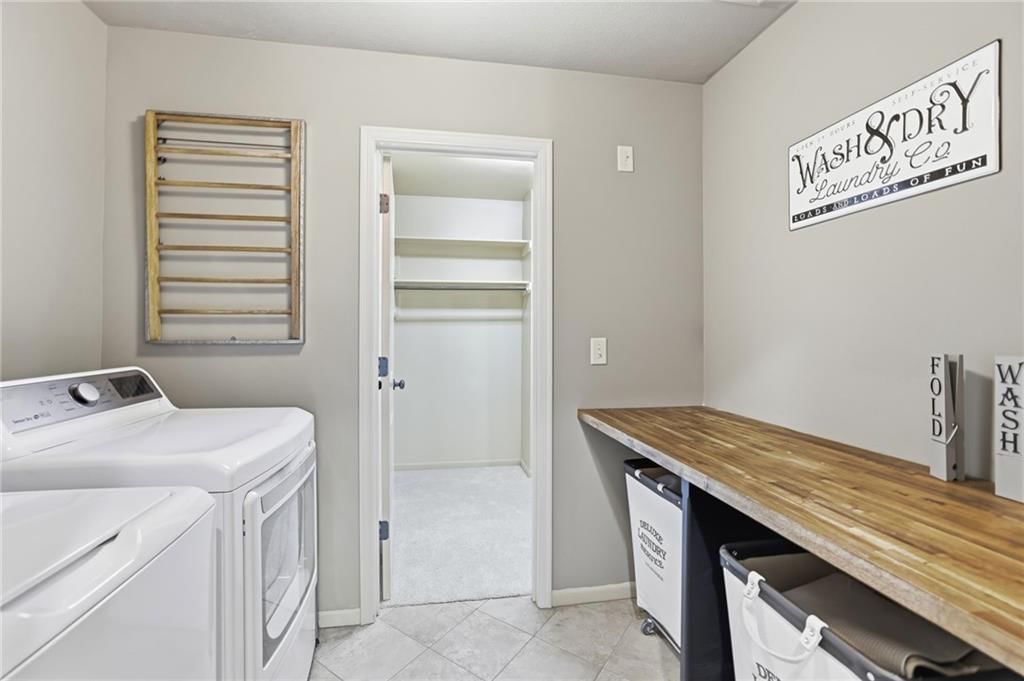 10030 Warwick Street — photo 31