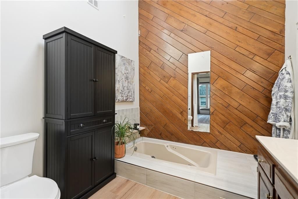 5304 Queal Drive — photo 23