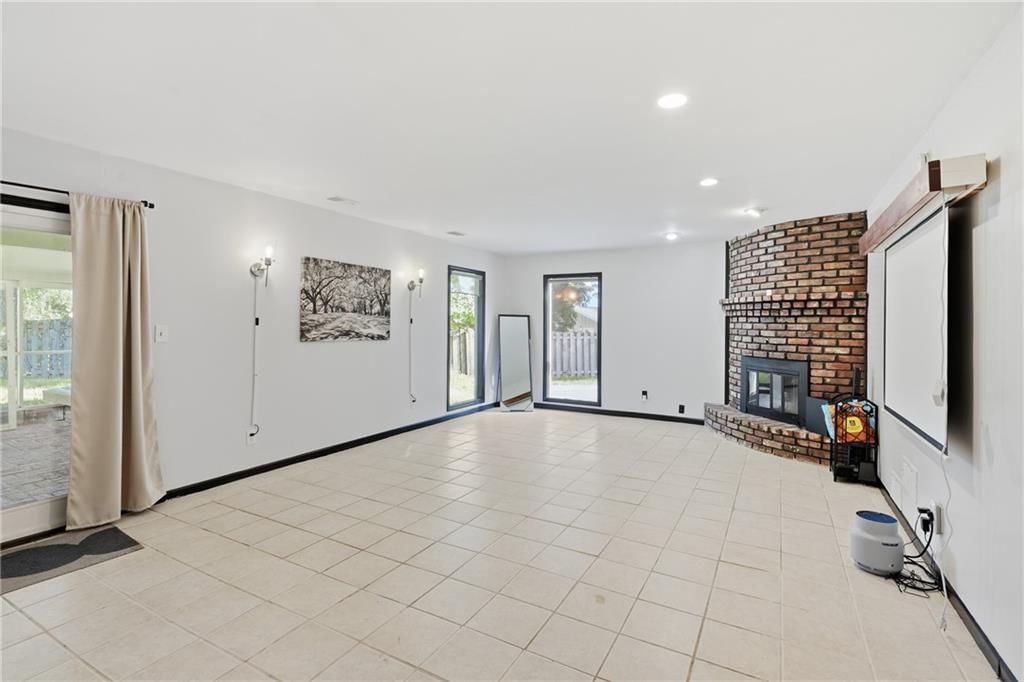 5304 Queal Drive — photo 29