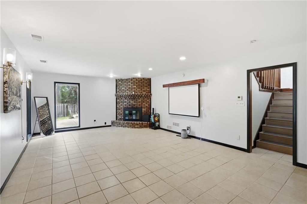 5304 Queal Drive — photo 30