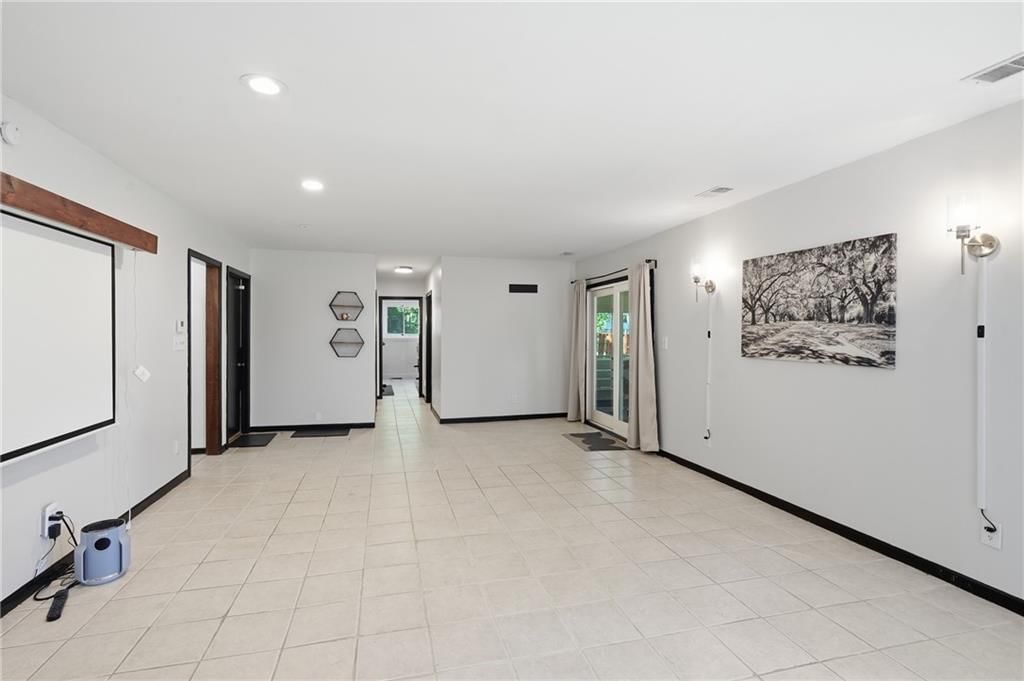 5304 Queal Drive — photo 31
