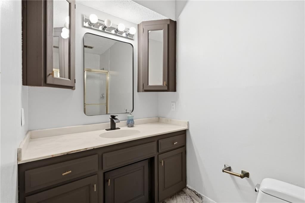 5304 Queal Drive — photo 35