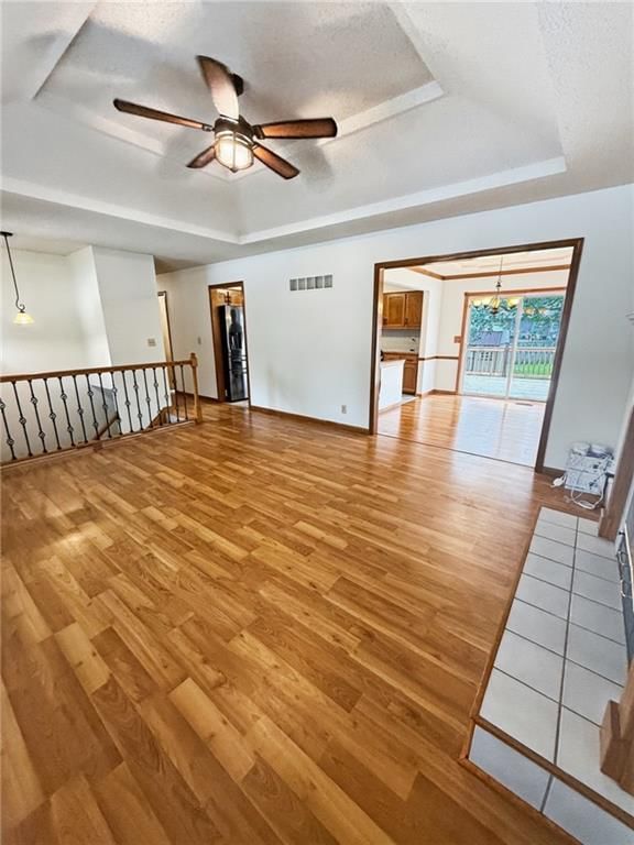 Photo 10 of 23, 1607 NE 114 Street, Kansas City, MO 64155