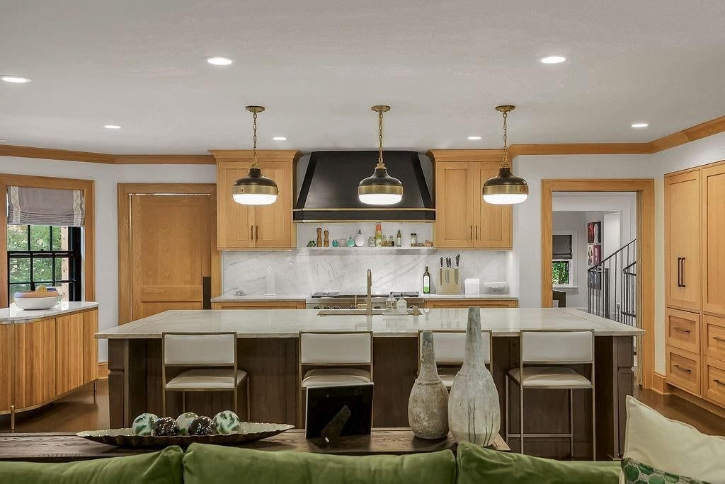 1235 W 57 Terrace — photo 14