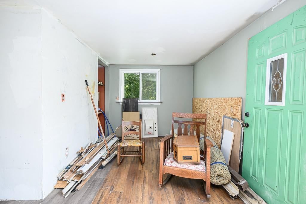 9445 Village Lane — photo 15