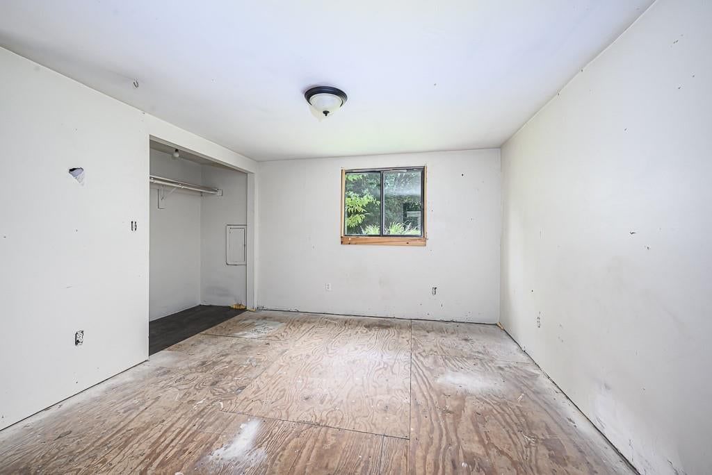 9445 Village Lane — photo 17