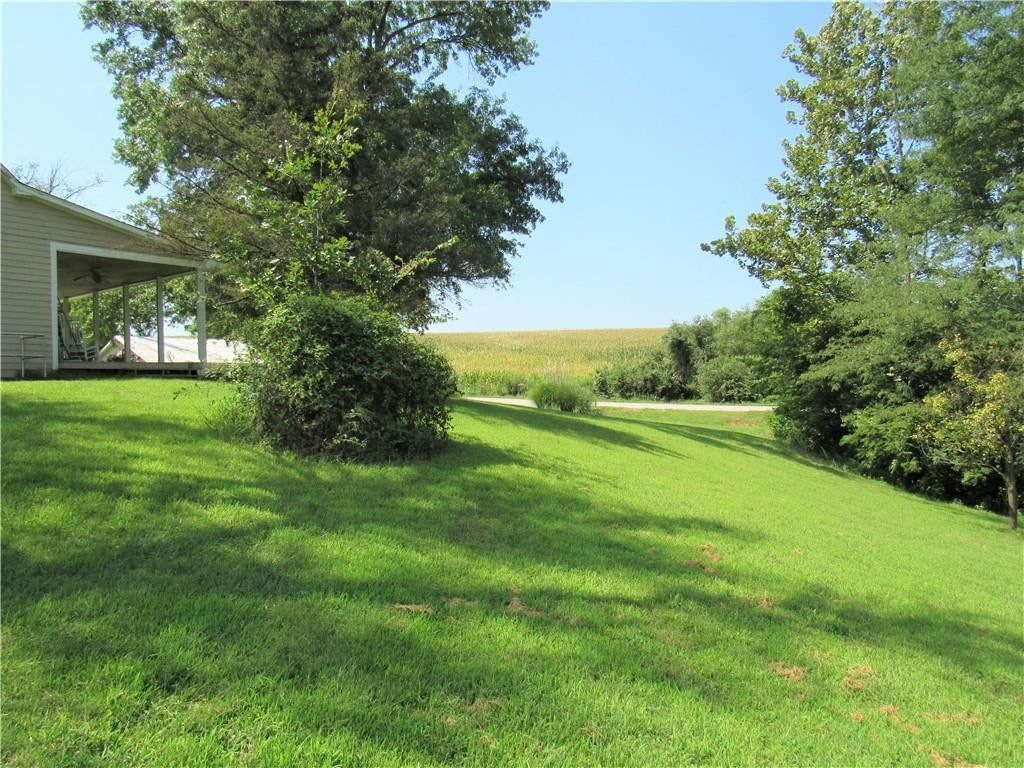 10615 Hillsboro Road — photo 10
